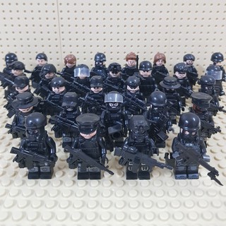 Mô hình lắp ghép mô phỏng lực lượng swat Minifigures cảnh sát đen