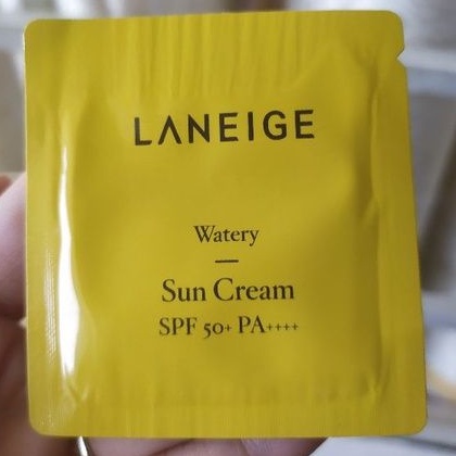 Mẫu thử kem chống nắng cao dưỡng ẩm da Laneige Sun Cream Sample 1ml