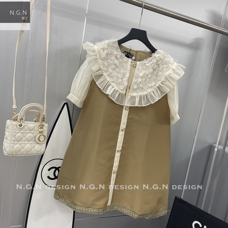 Váy xuông tacta cổ bèo