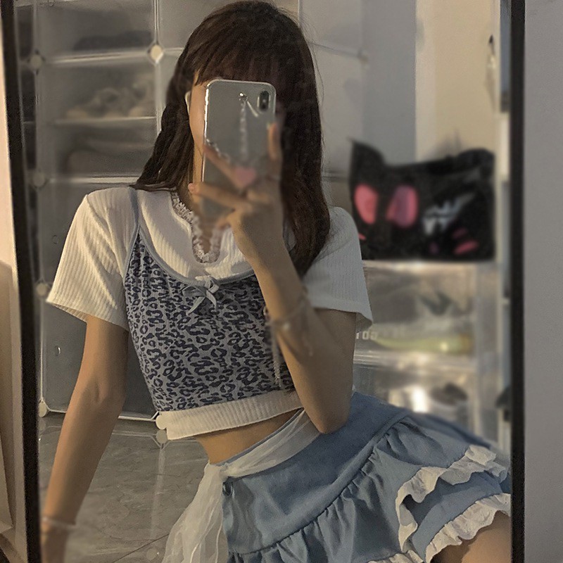 Set Áo Thun Tay Ngắn Cổ Chữ V + Áo Hai Dây Họa Tiết Da Báo Phong Cách Retro Hàn Quốc Cho Nữ