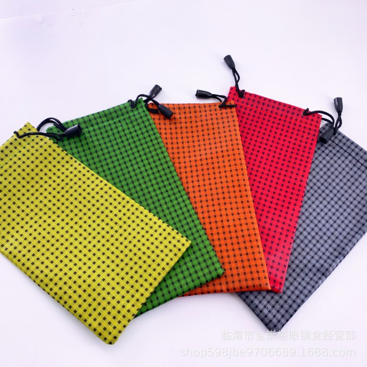 Túi đựng kính mắt chống bụi bẩn, nhỏ gọn thuận tiện khi mang theo LATIO TV3