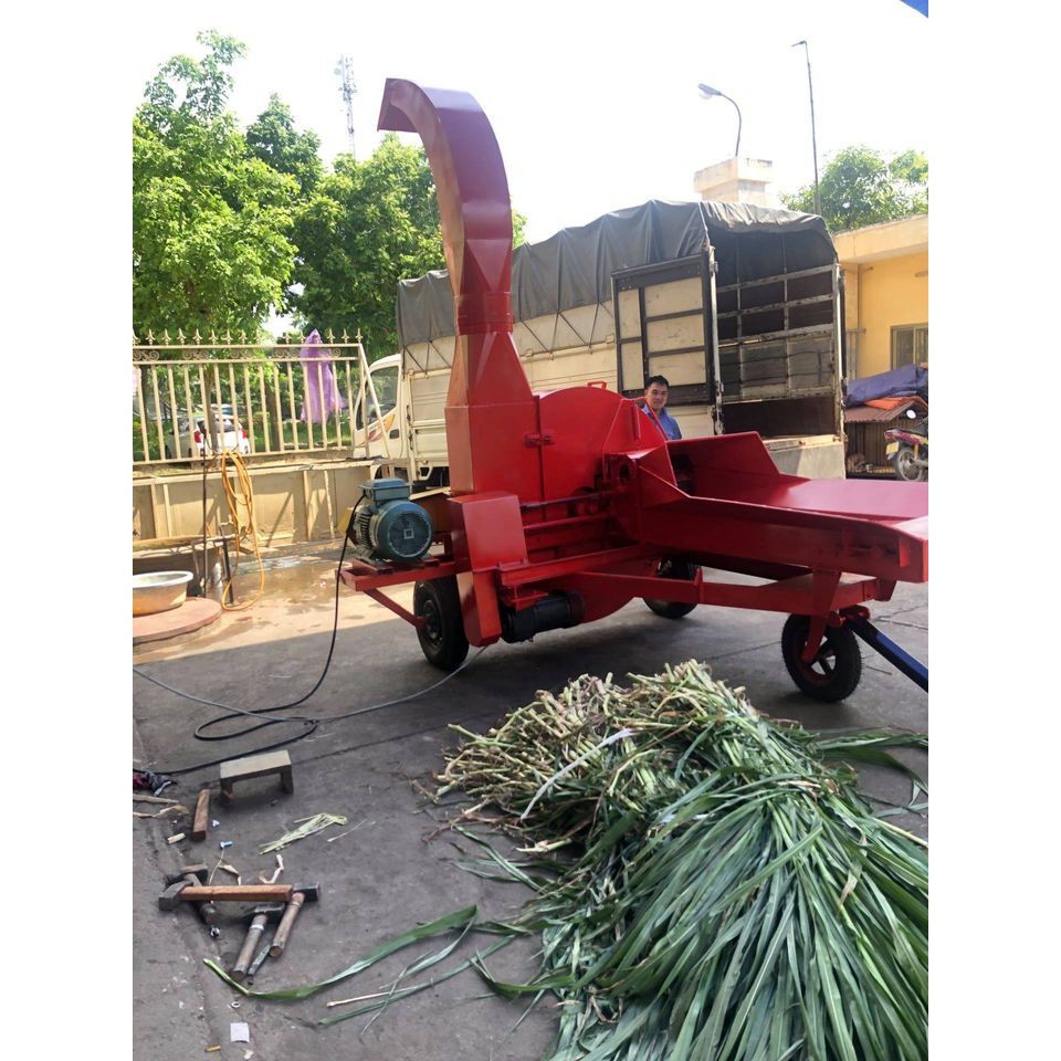 máy băm cỏ 6T