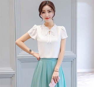 Áo sơ mi cổ nơ