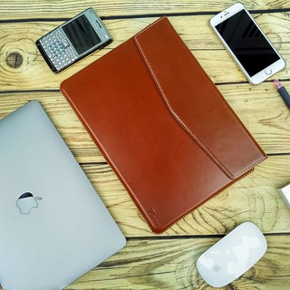 Bao da thật 100% hiệu toni cho macbook màu nâu trơn!!
