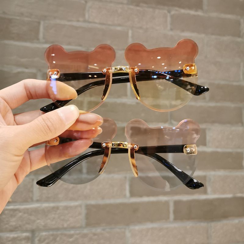 Kính mát kiểu tai gấu chống tia cực tím cho bé