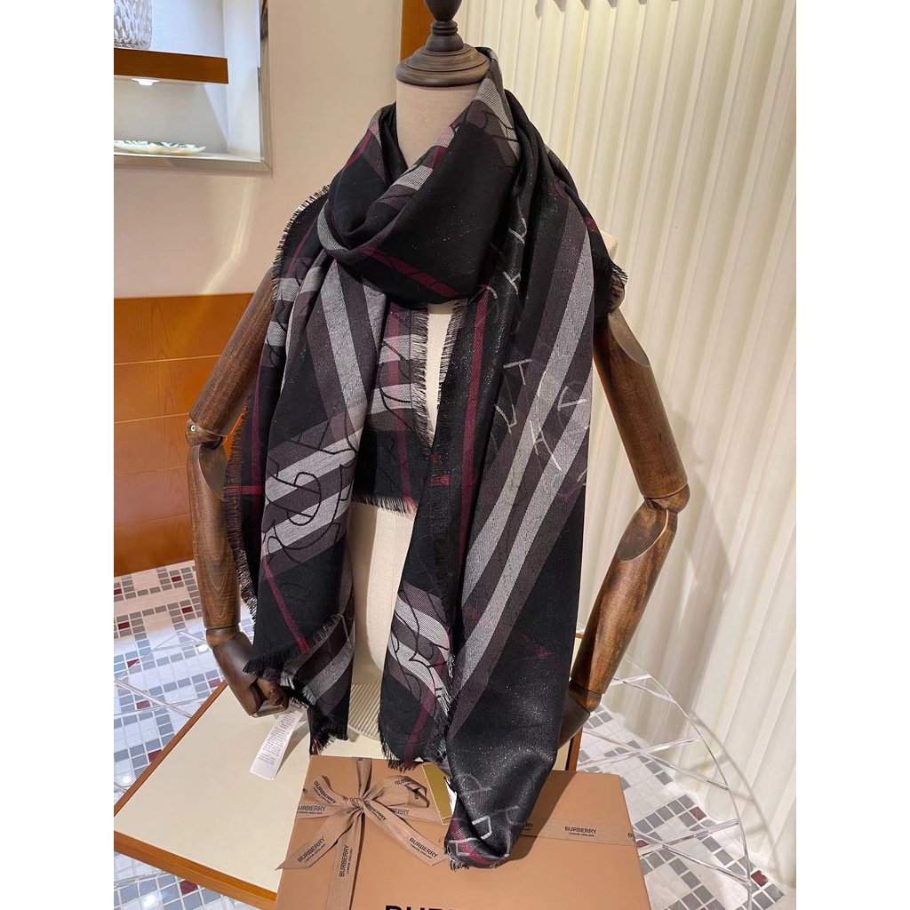 Khăn Choàng Len Và Lụa Pha In Logo Burberry Phong Cách Mới