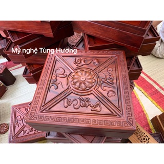 Hộp đựng bánh kẹo bằng gỗ hương