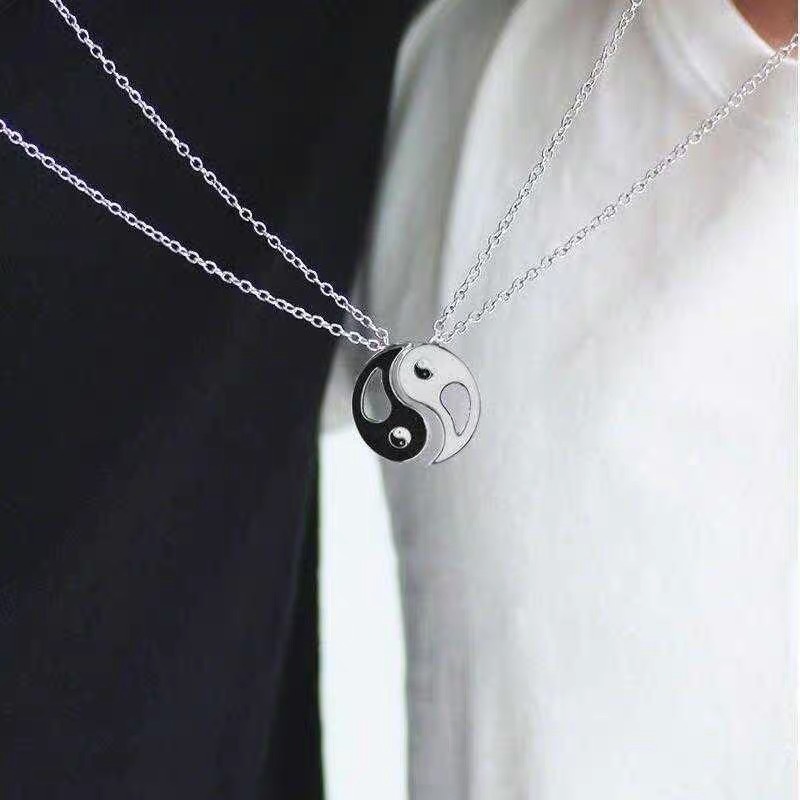 Set 2 vòng tay âm dương RINHOO FRIENDSHIP màu trắng đen độc đáo cho cặp đôi