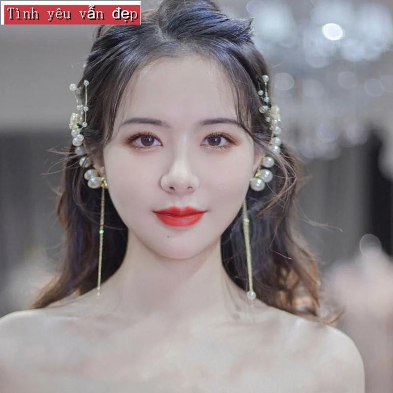 Bông tai tua rua dáng dài hình hoa đính đá phong cách Hàn Quốc thời trang cho cô dâu