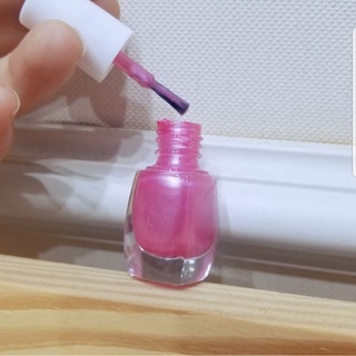 Sơn móng tay cho bé, Sơn móng mini màu đỏ