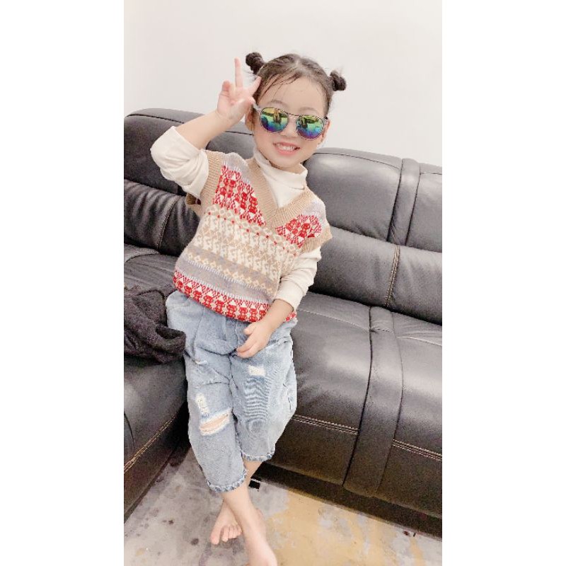 Ghile len siêu xinh cổ điển mix đồ cực tây cho bé