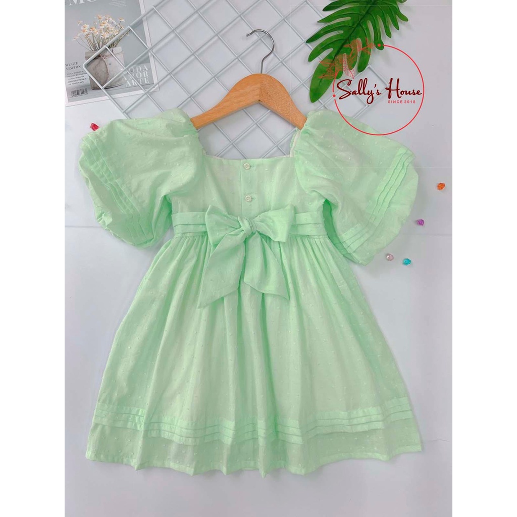 Đầm Xích móc xanh mint, vải boi hạt, tay phồng của Sally's house