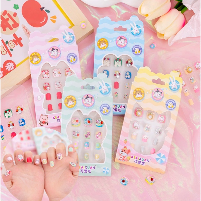 Set 12 Móng Tay Giả In Họa Tiết Dễ Thương Cho Bé