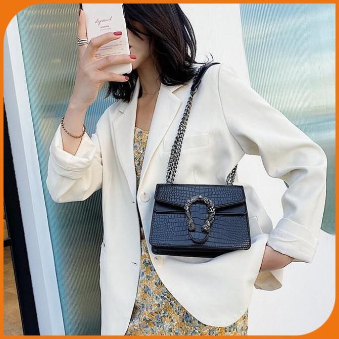 Túi xách nữ dáng vuông đeo chéo da mềm, túi đầu rồng cá tính cao cấp - LAHEE 104.13 | BigBuy360 - bigbuy360.vn