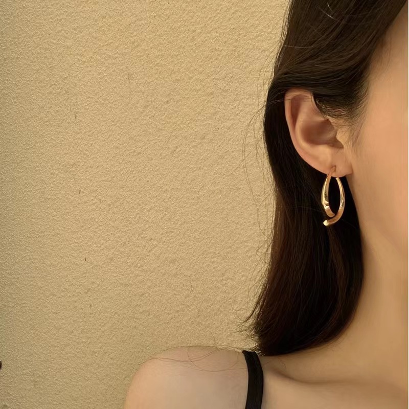 Khuyên Tai Hợp Kim Bạc Kiểu Dáng Độc Đáo Phong Cách Hàn Quốc