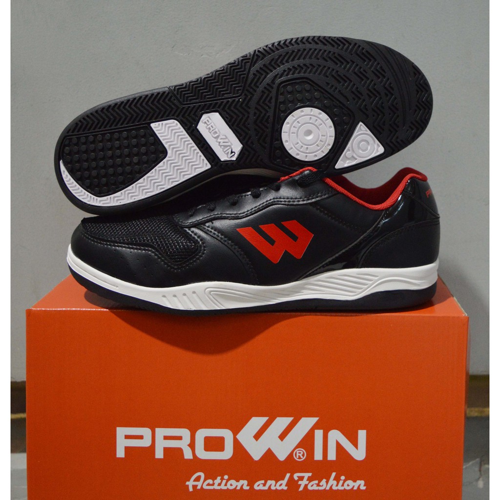 GIÀY CẦU LÔNG NAM