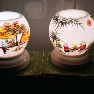 Đèn xông tinh dầu Bát Tràng