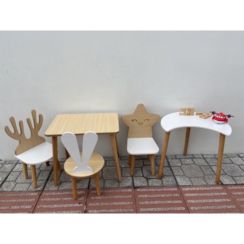 Bộ bàn ghế gỗ Montessori trẻ em, học tập cho bé.