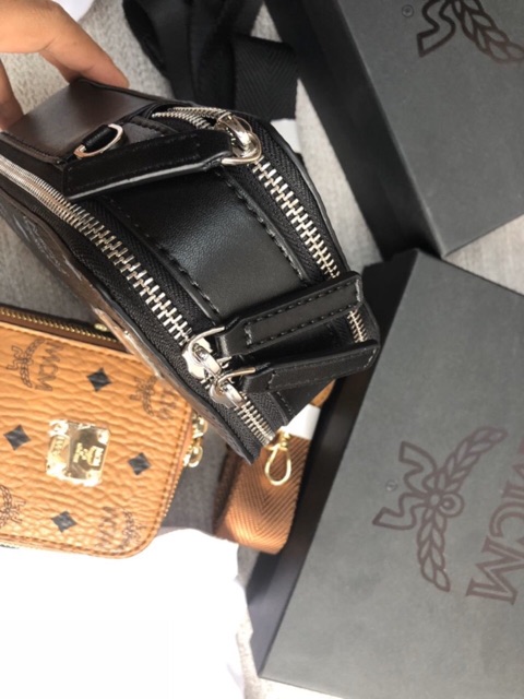 TÚI ĐỰNG ĐIỆN THOẠI M.C.M