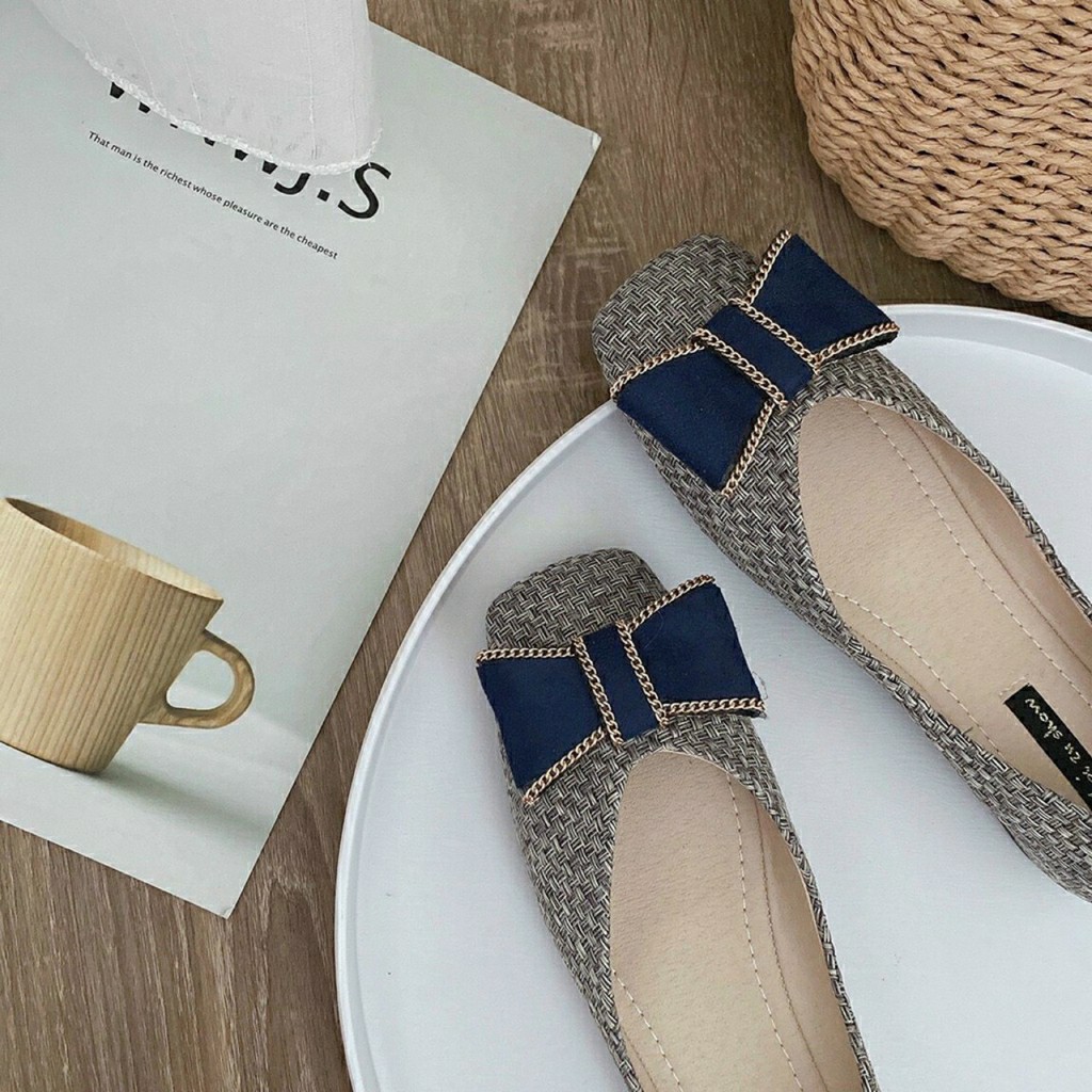 Giày Bệt mẫu bệt hot hit phù hợp với xu hướng hiện nay | BigBuy360 - bigbuy360.vn