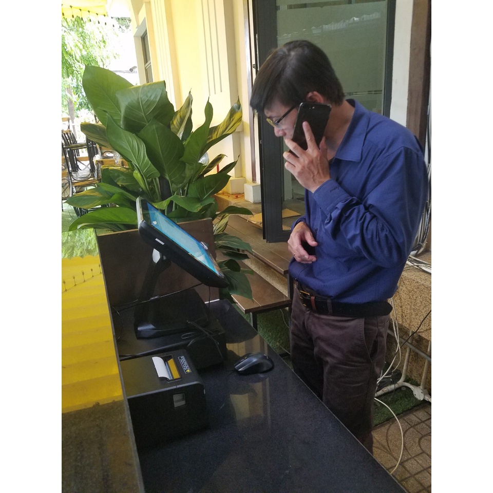 Trọn bộ máy tính tiền cảm ứng, máy pos siêu mượt | BigBuy360 - bigbuy360.vn