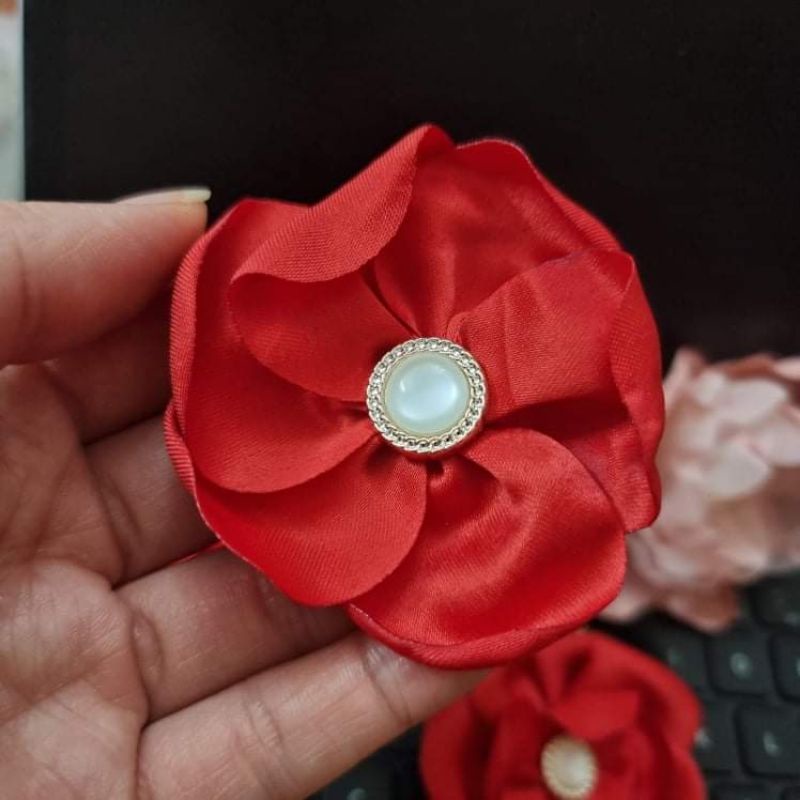 Hoa vải voan trang trí