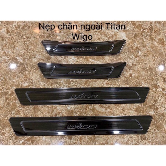Ốp bậc cửa Wigo 2018 - 2021 Titan cao cấp