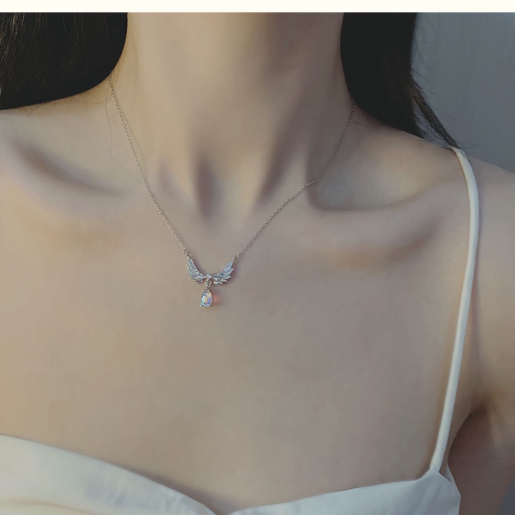 Vòng cổ mặt hình đôi cánh thiên thần đính đá mặt trang sang trọng thời trang