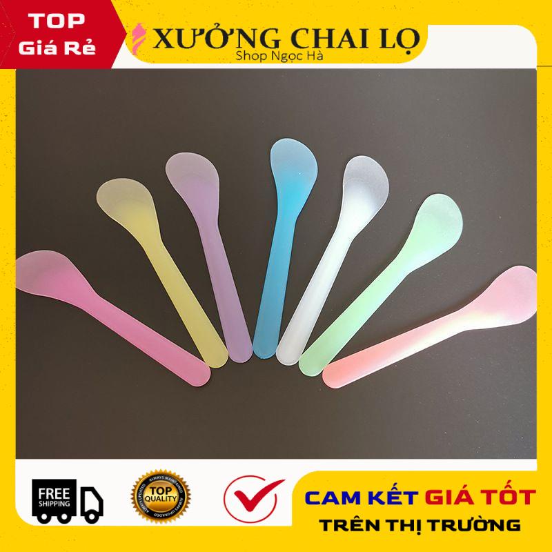 🌈Que nhựa dùng trong spa , muỗng kem , phụ kiện du lịch