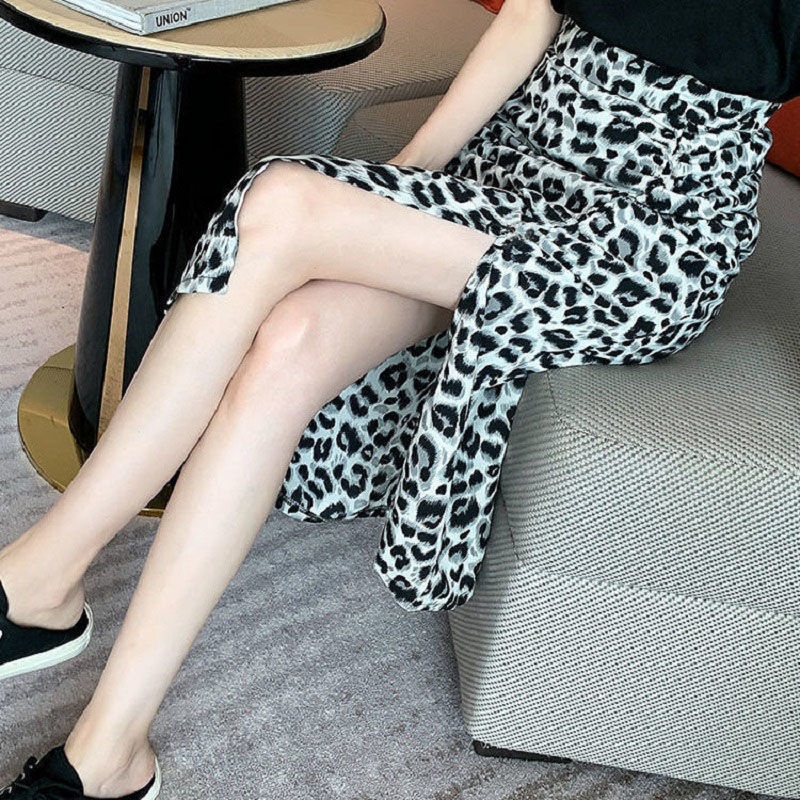 Chân Váy Dài Lưng Cao Xẻ Tà Họa Tiết Da Báo Thời Trang Dễ Phối Đồ Cho Nữ