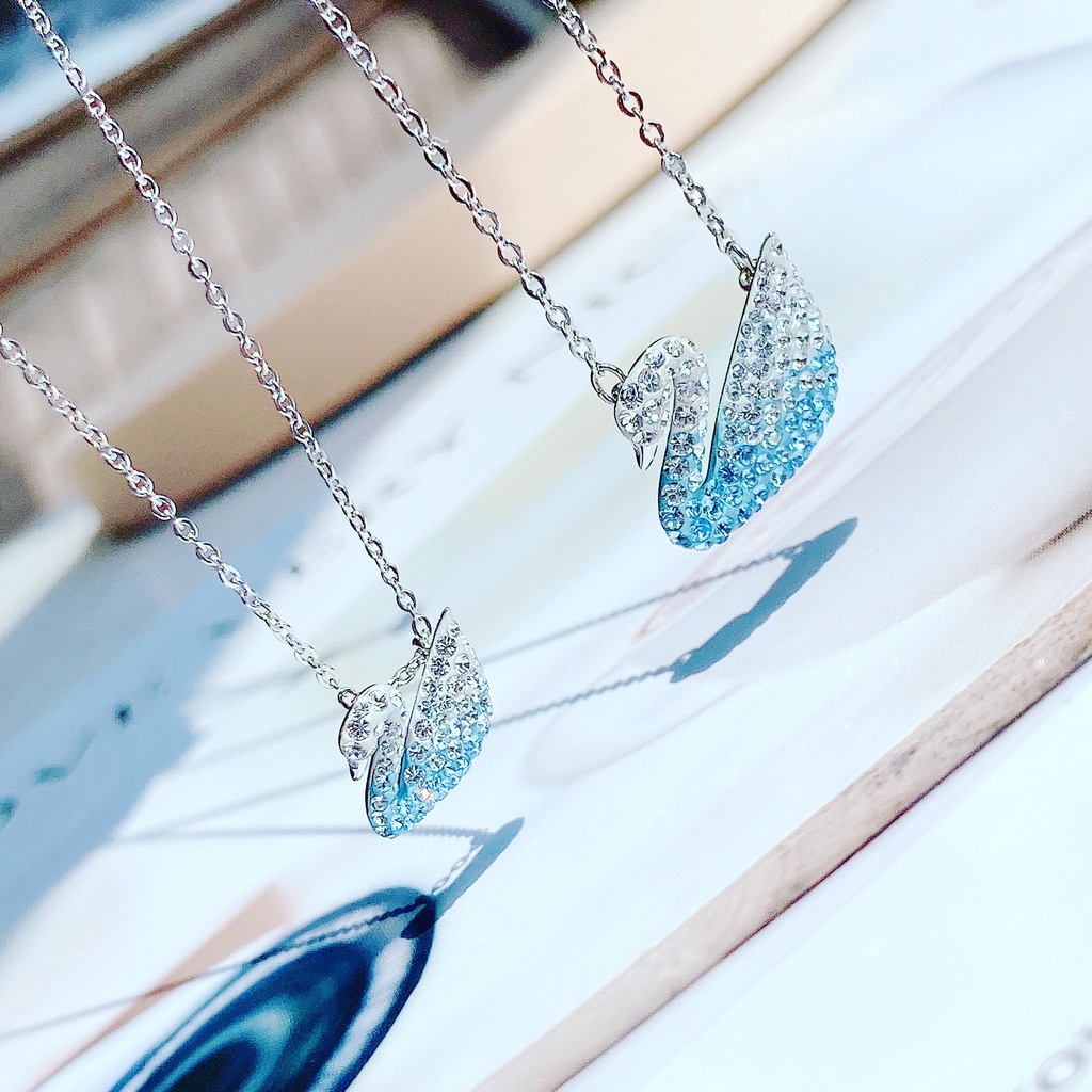Vòng cổ Swarovski thiên nga xanh