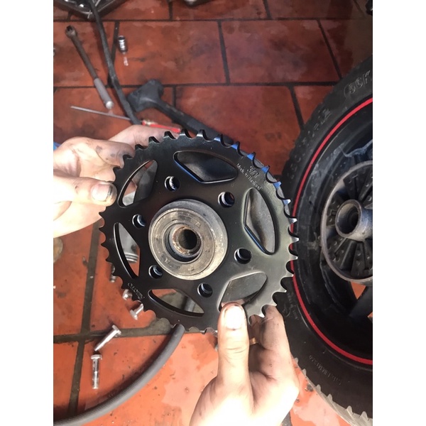 Nhông Sên Dĩa xe Bernelli Tnt 125