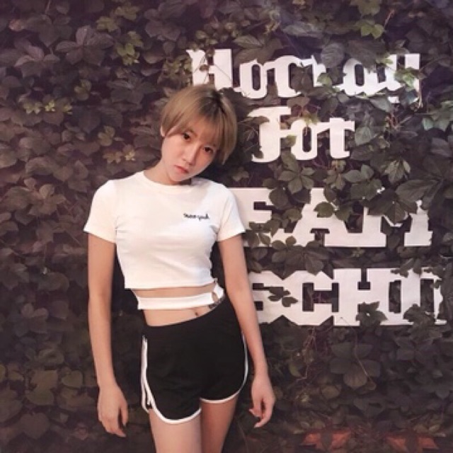 Quần đùi nữ cá tính ôm body F12
