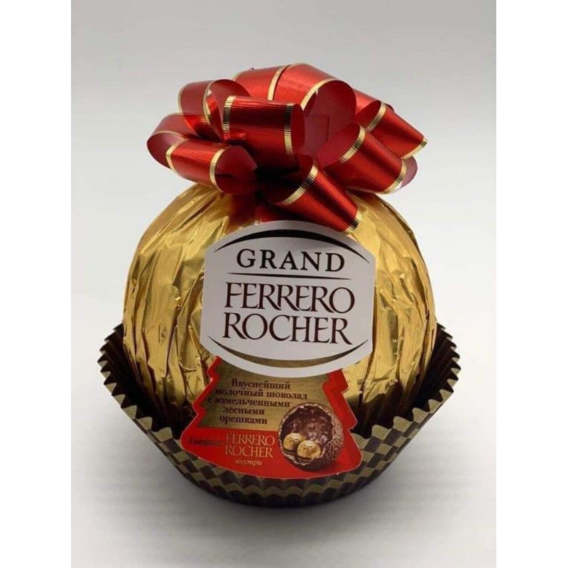 Socola Ferrero Rocher hình quả cầu buộc nơ đỏ