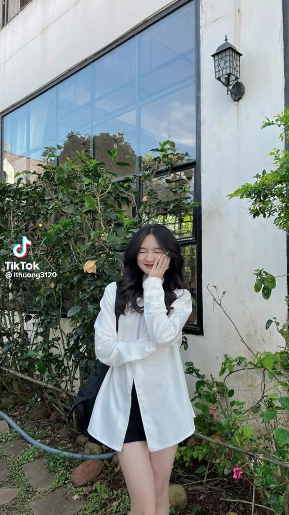 Áo Sơ Mi Tay Dài Có Khóa Kéo Dáng Rộng Màu Trơn Thời Trang Hàn Quốc Cổ Điển Dành Cho Nữ VAVASA SM40 | BigBuy360 - bigbuy360.vn