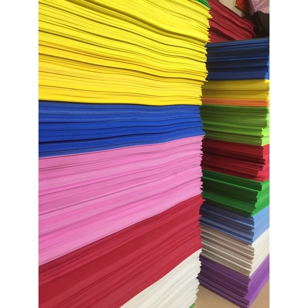 Mút xốp bittis khổ 50*80 cm,dầy 2mm gồm 16 màu.