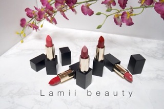 Son Eglips Golden shimmer lipsticks