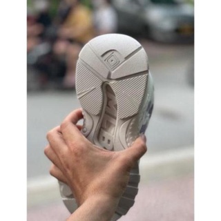 Giày thể tha bos.tonss nữ cao cấp (free ship)