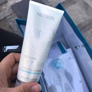 Sữa Rửa Mặt Lumi Spa chính hãng