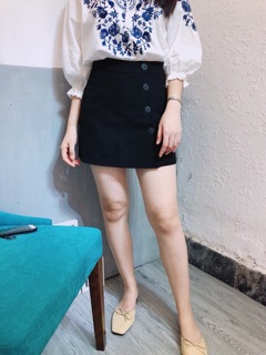 Quần váy khuy lệch