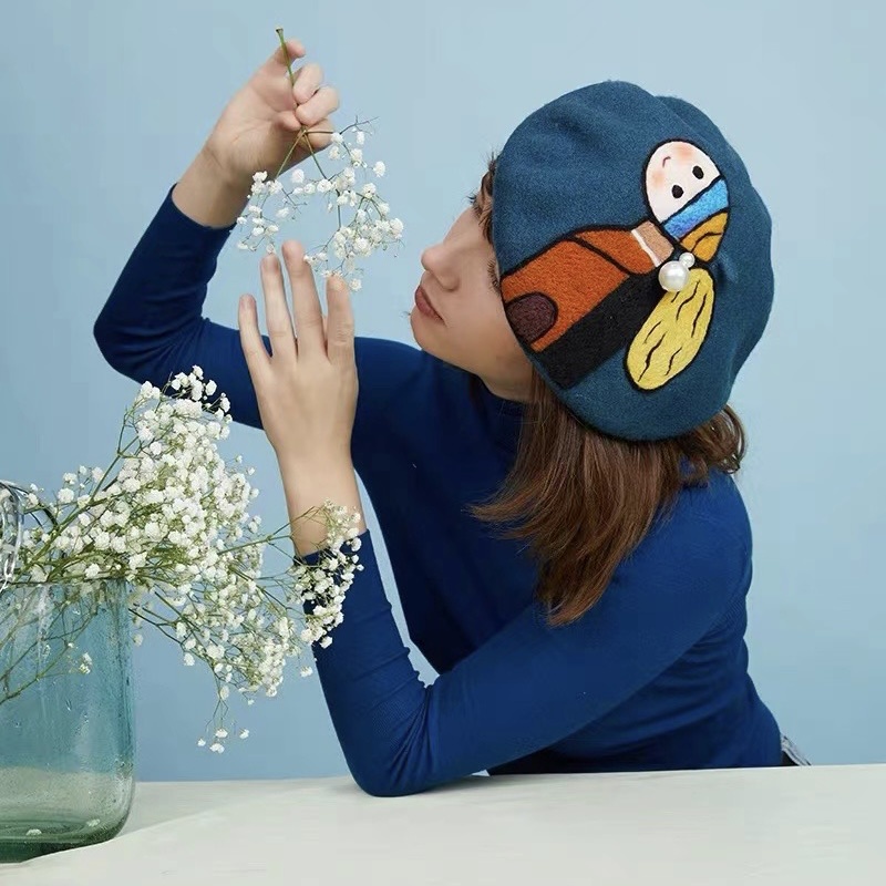 Mũ beret MG STUDIO thêu họa tiết hoạt hình thời trang cho nữ
