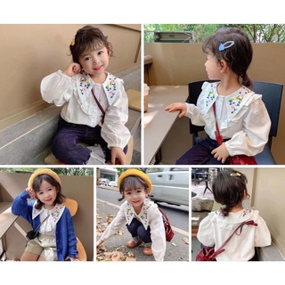Áo sơ mi trắng cổ thuê hoa vingate tay bồng bo chun cho bé gái