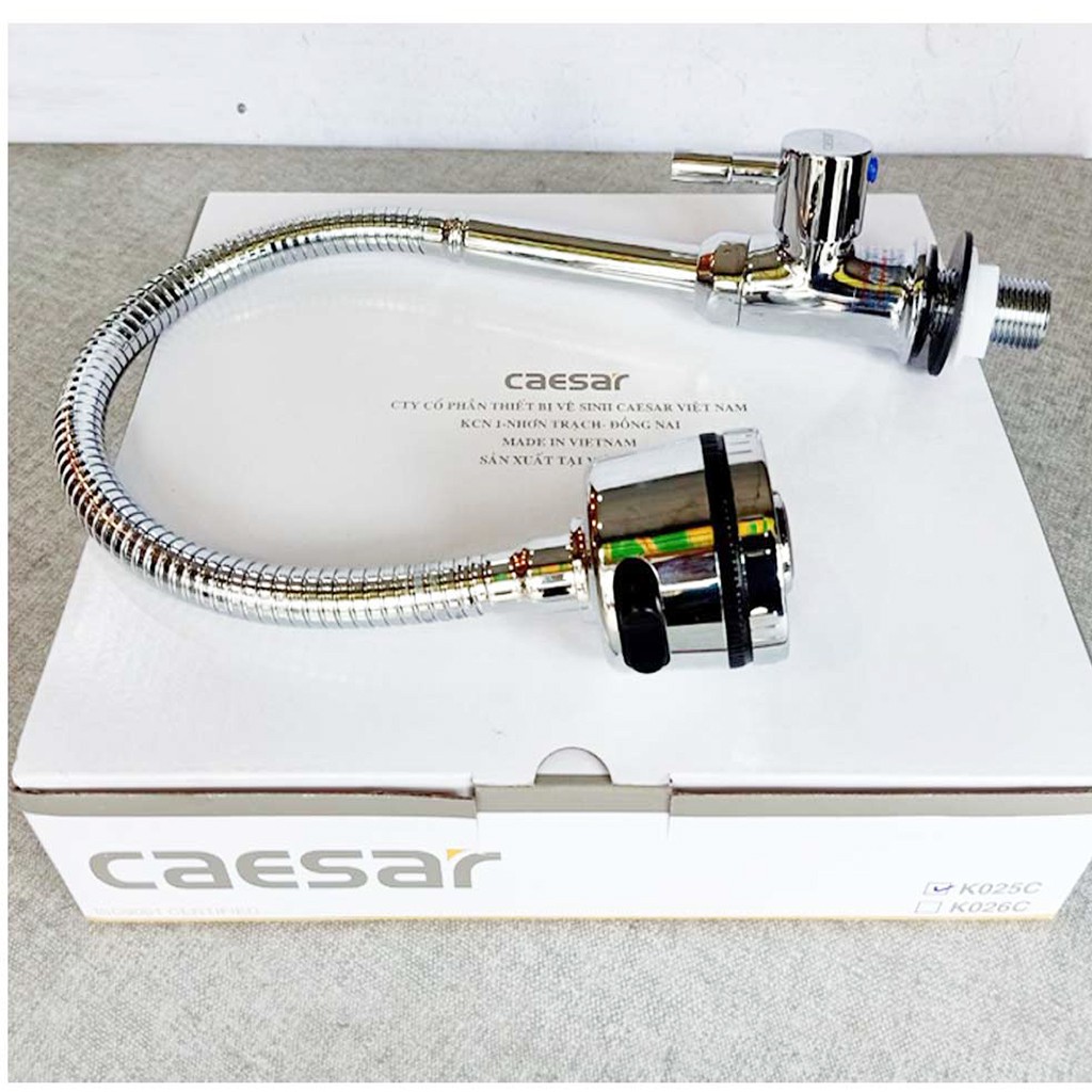 Vòi rửa chén CAESAR 025C cần lò xo dẻo, đầu vòi có 2 chức năng phun nước - Vòi bếp lạnh CAESAR