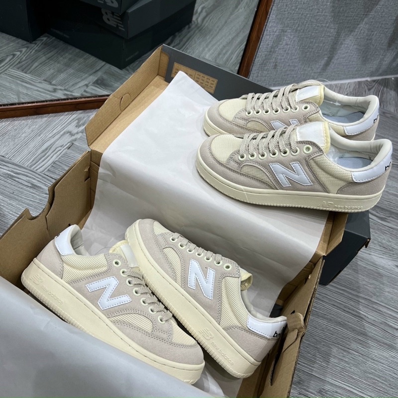 Full box+quà tặng🎁Giày sneaker nb 300 2.0 nâu kem đế cao nữ