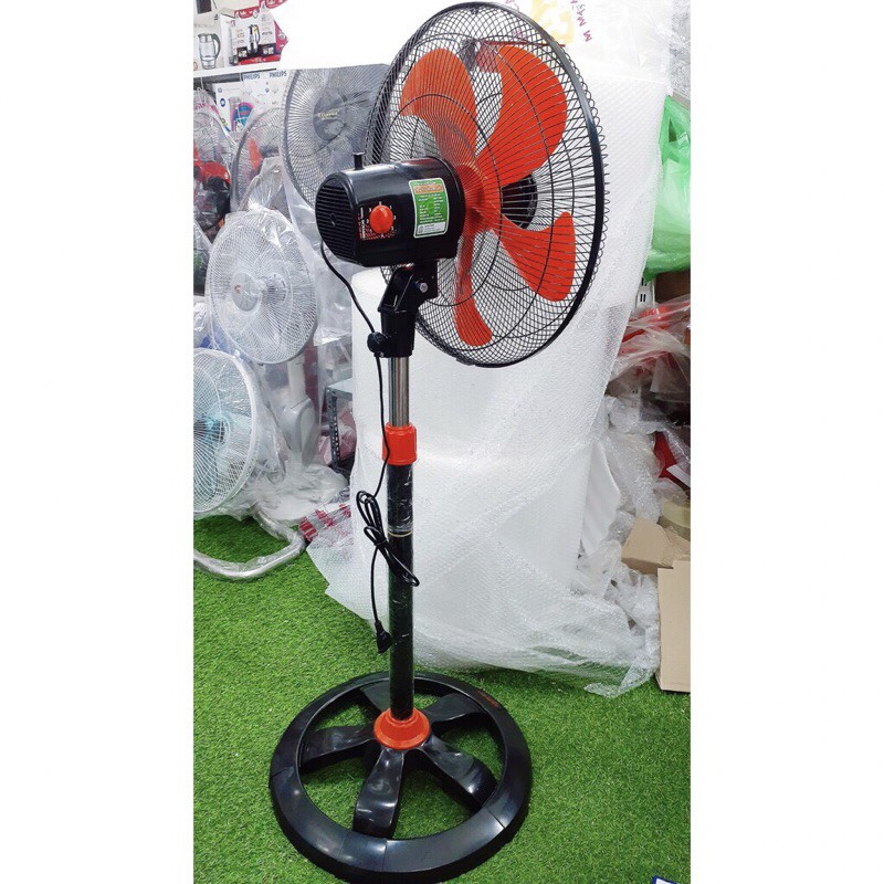 Quạt đứng công nghiệp 4.5 tấc Senko DCN1806