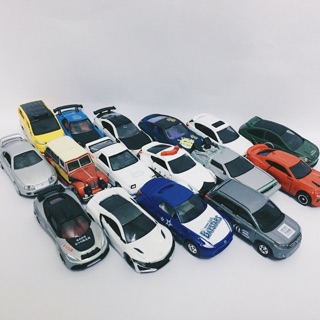 Xe mô hình tomica