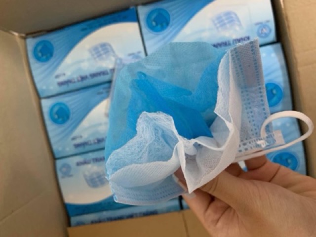 Khẩu trang y tế 4 lớp VIET THANG