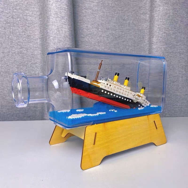 Đồ chơi mô hình xếp hình lắp ráp Lego Tàu Titanic 3800pcs No.9913 II NON LEGO II NANOBLOCKS