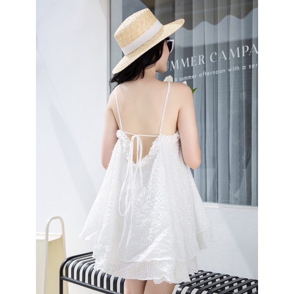 Đầm nữ đi chơi paris set có bigsize  vải voan kẻ trắng thiết kế cổ yếm bèo Caocaobycaochen 2 màu trắng be