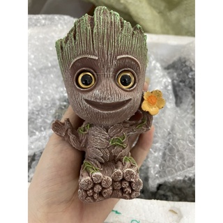 Tượng Groot trang trí bể cá